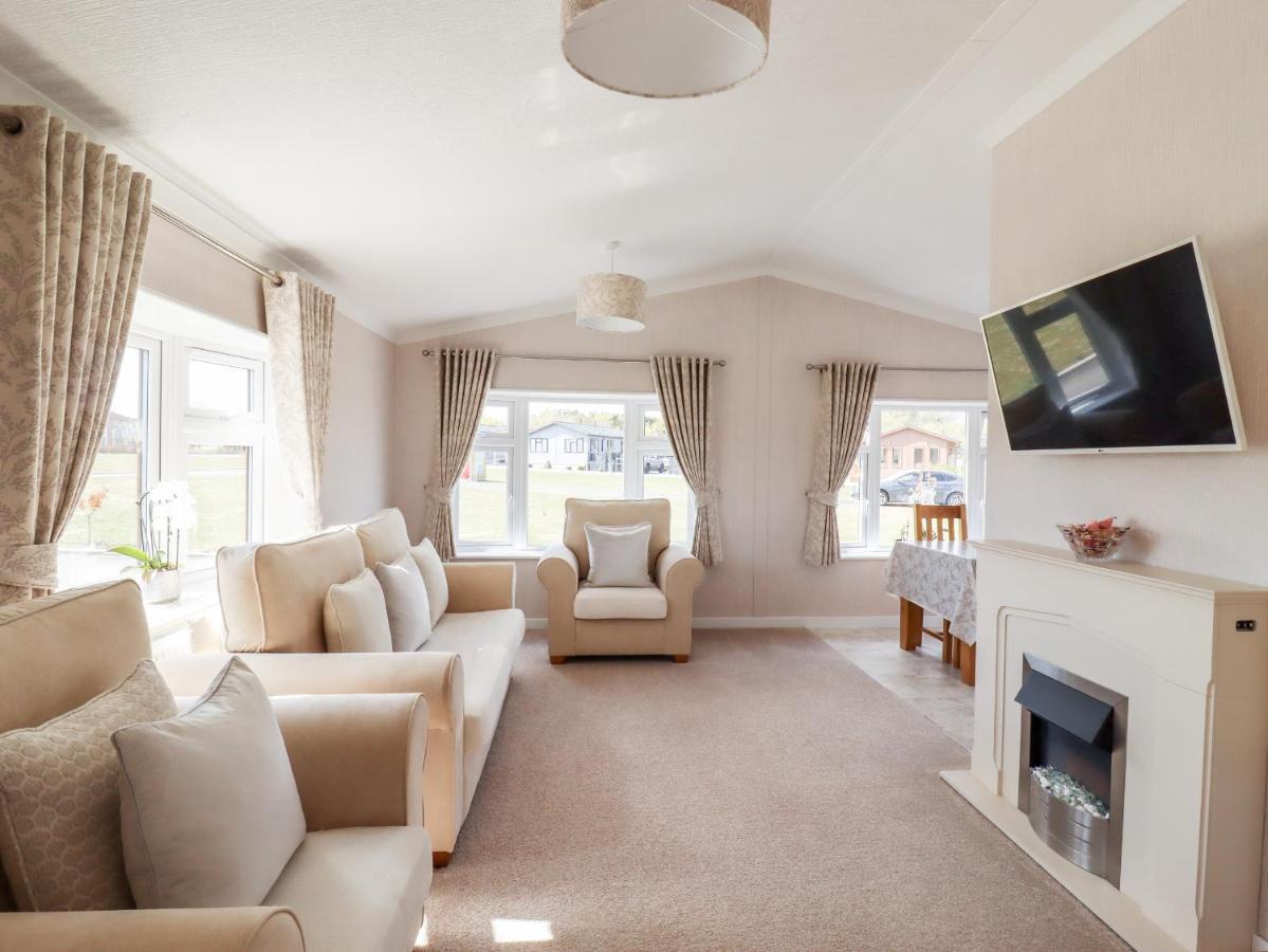 Вилла 12 Bucklesham Park Ипсвич Экстерьер фото